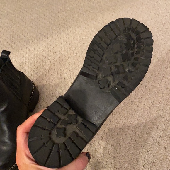 Steve Madden Black Ankle Boots with Silver Accents - Picture 2 of 6